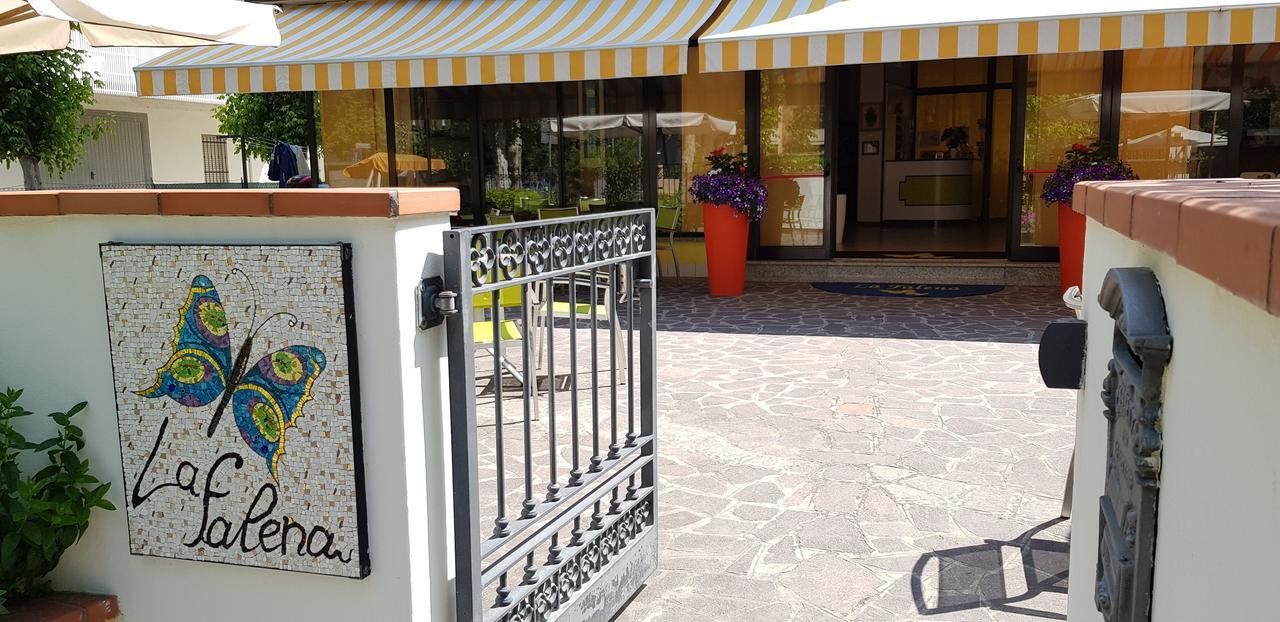 Hotel La Falena Cervia Extérieur photo